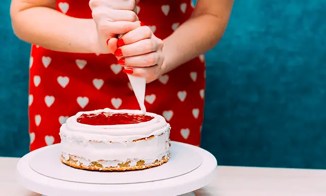 5 ideas increíbles para decorar pasteles en casa