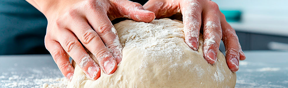 Te comparto mi receta infalible para preparar roles de canela.