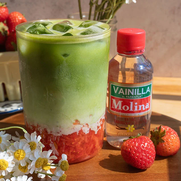 Matcha latte de fresa