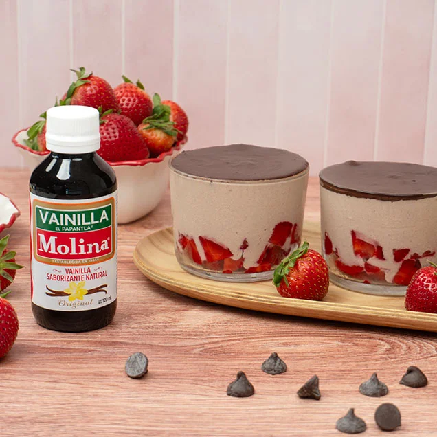 Vasitos de fresa y chocolate