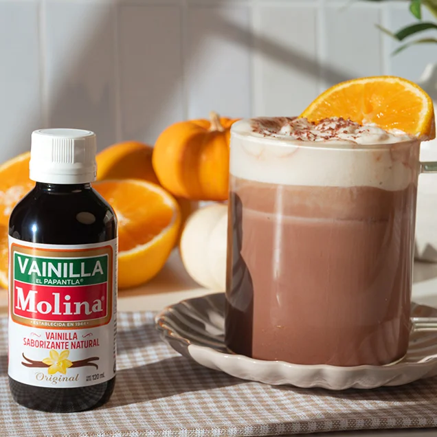 Chocolate caliente con naranja