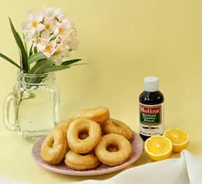 Mini donitas con glaseado de limón real