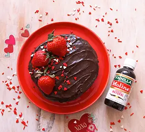 Pastel de chocolate intenso con ganache de chocolate