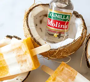 Paletas de mango y coco